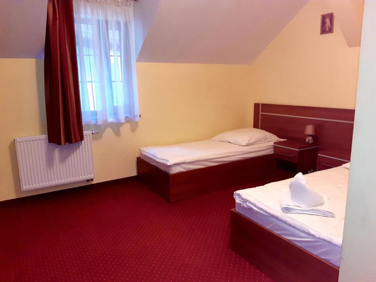 Dom Na Bialej Dolinie Bed & Breakfast Sklářská Poruba